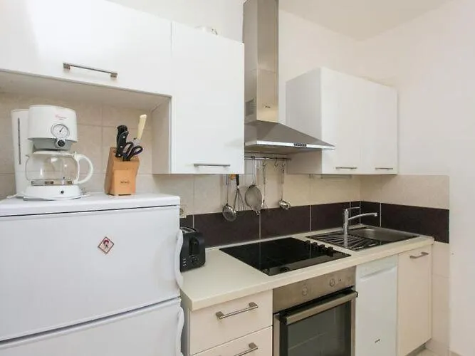 Maria Kolo Ep- Three Bedroom With Backyard Terrace And Sea View Апартаменты