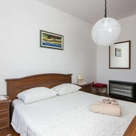 Апартаменты Maria Kolo Ep- Three Bedroom With Backyard Terrace And Sea View *