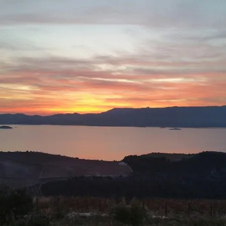 Appartement Maria Kolo Ep- Three Bedroom With Backyard Terrace And Sea View